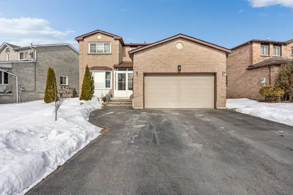 24 Adams DR, Ajax, ON L1S 5X1