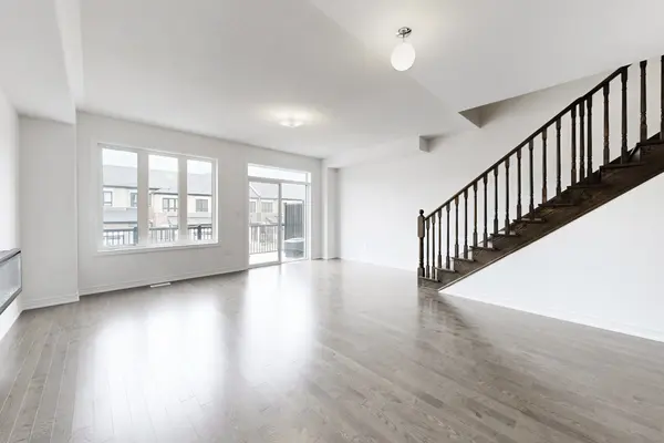 2929 Starlight DR, Pickering, ON L1X 0S1