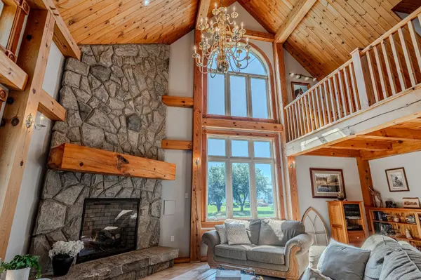 8464 6th Line, Essa, ON L0M 1T0