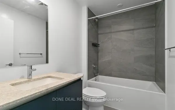 405 Dundas ST W #722, Oakville, ON L6M 5P9