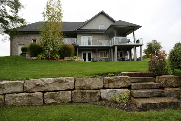 34241 Coursey Line, Lucan Biddulph, ON N0M 2J0