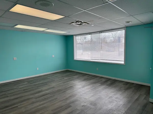 58 Ontario ST N, Lambton Shores, ON N0M 1T0