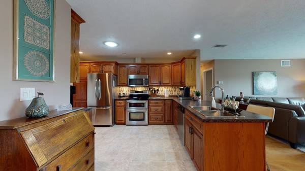 125 William ST N #402, Brockton, ON N0G 2V0