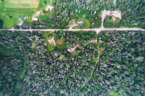 185 Halls RD E, Magnetawan, ON P0A 1Z0