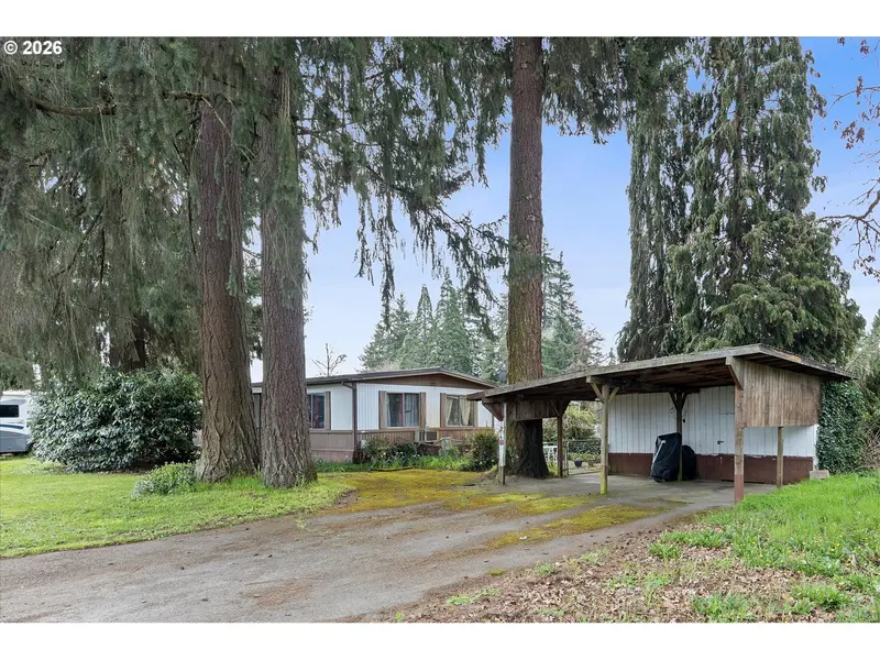 33986 MOBILE LN, Scappoose, OR 97056