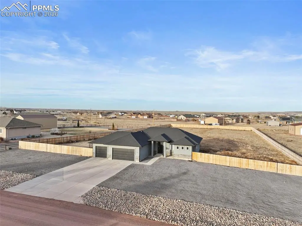 1461 E Ithaca DR, Pueblo West, CO 81007