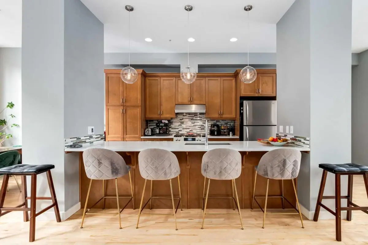 1720 12 ST SW #107, Calgary, AB T2T3M9