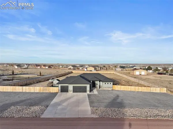 1461 E Ithaca DR, Pueblo West, CO 81007