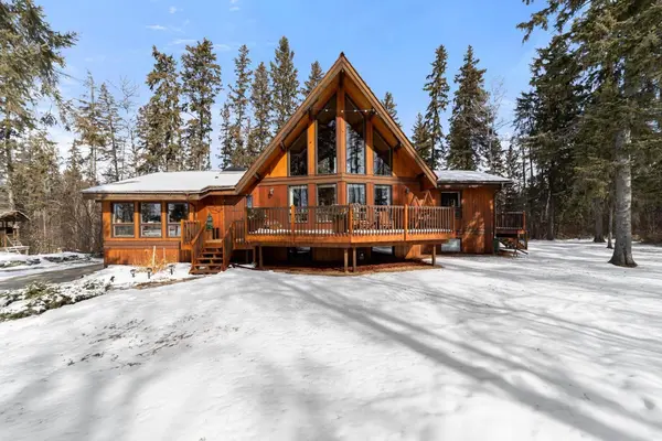 21078 Township Road 461, Rural Camrose County, AB T0B 3L0