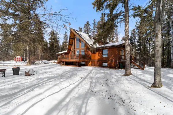 21078 Township Road 461, Rural Camrose County, AB T0B 3L0