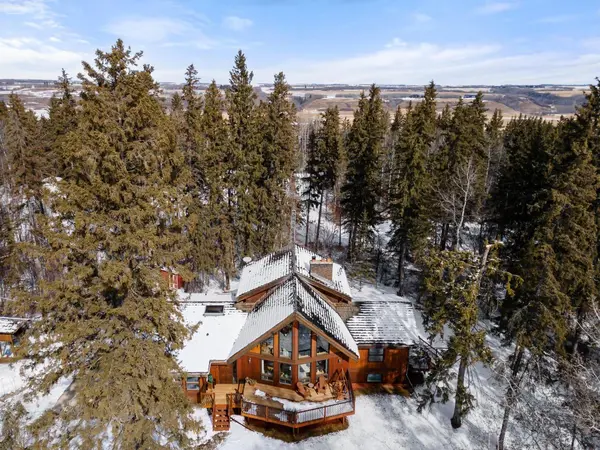 21078 Township Road 461, Rural Camrose County, AB T0B 3L0