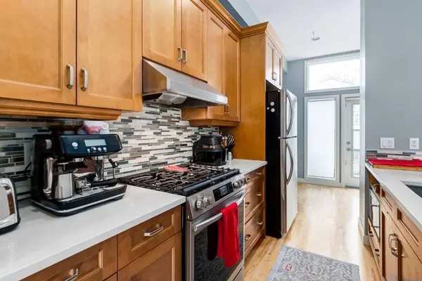 1720 12 ST SW #107, Calgary, AB T2T3M9