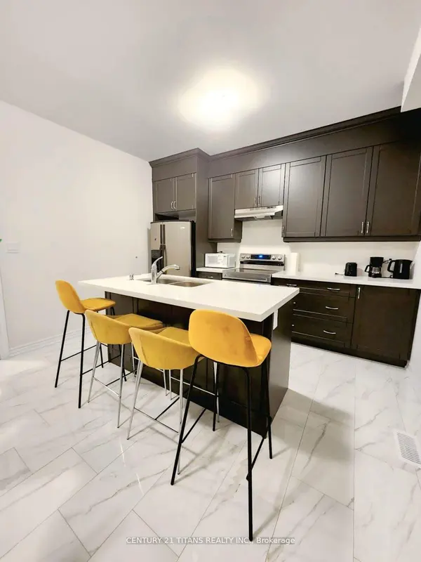 63 Nicort RD, Wasaga Beach, ON L9Z 0M9