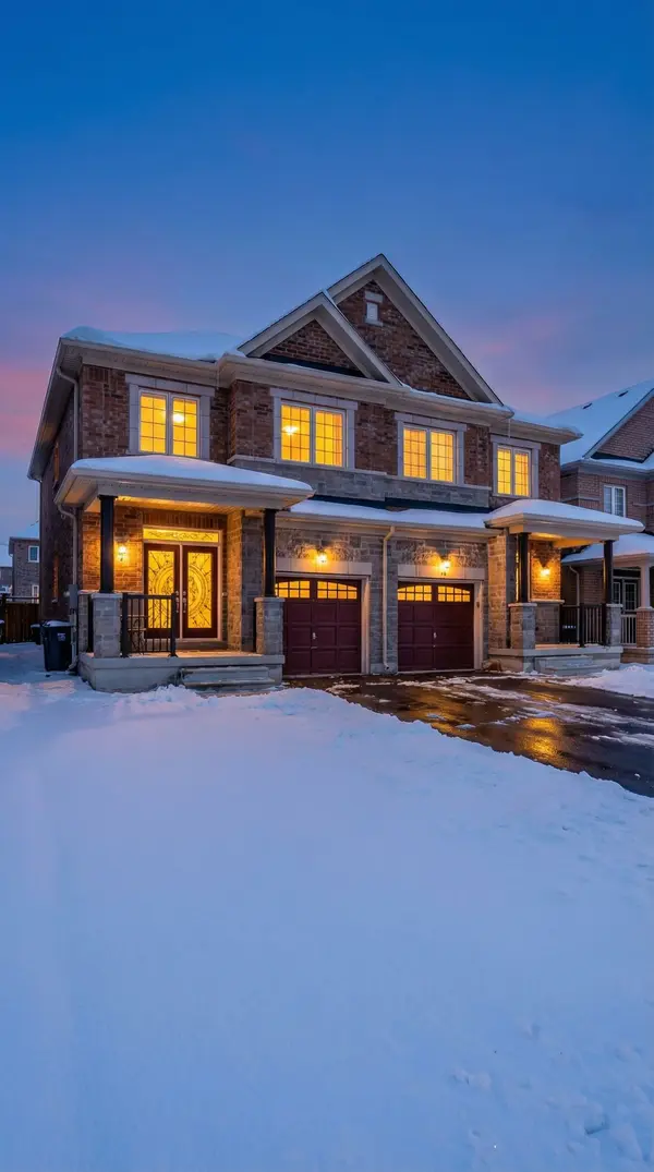 7 Falling leaf DR, Caledon, ON L7C 3Z3