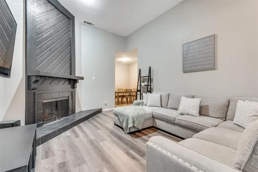 2110 Randy Snow Road #313, Arlington, TX 76011