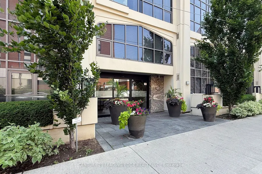 3 Mcalpine ST #502, Toronto C02, ON M5R 3T5