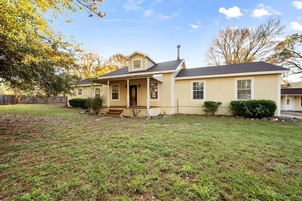 8124 Fm 416, Streetman, TX 75859