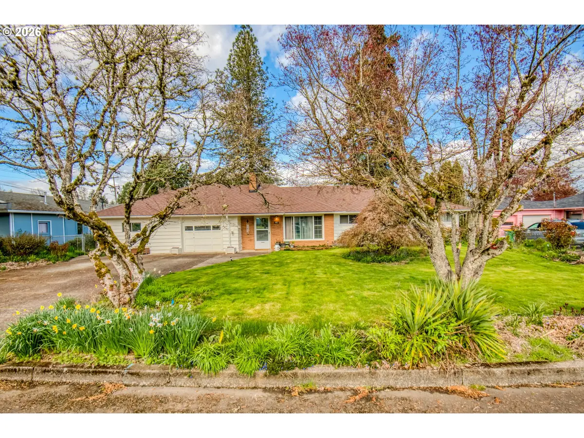 1611 CAMINO DR, Forest Grove, OR 97116