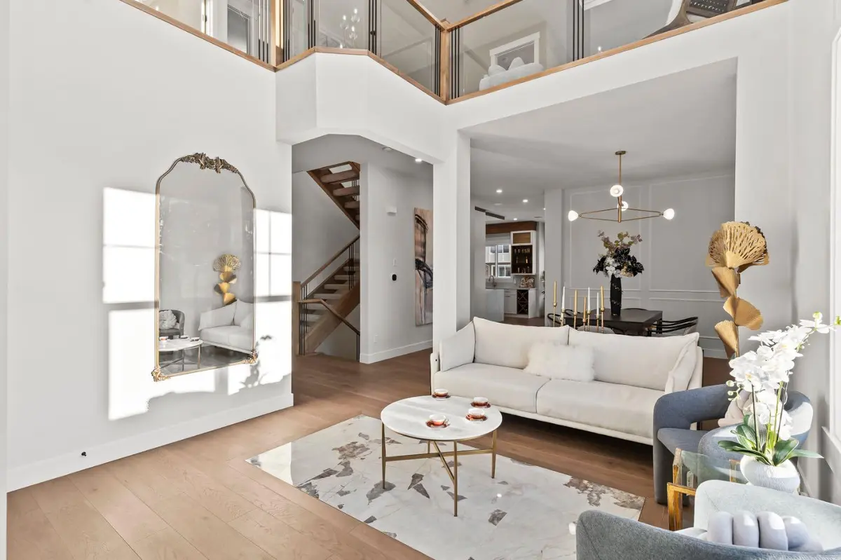 91 South Shore RD, Chestermere, AB T1X 2S2