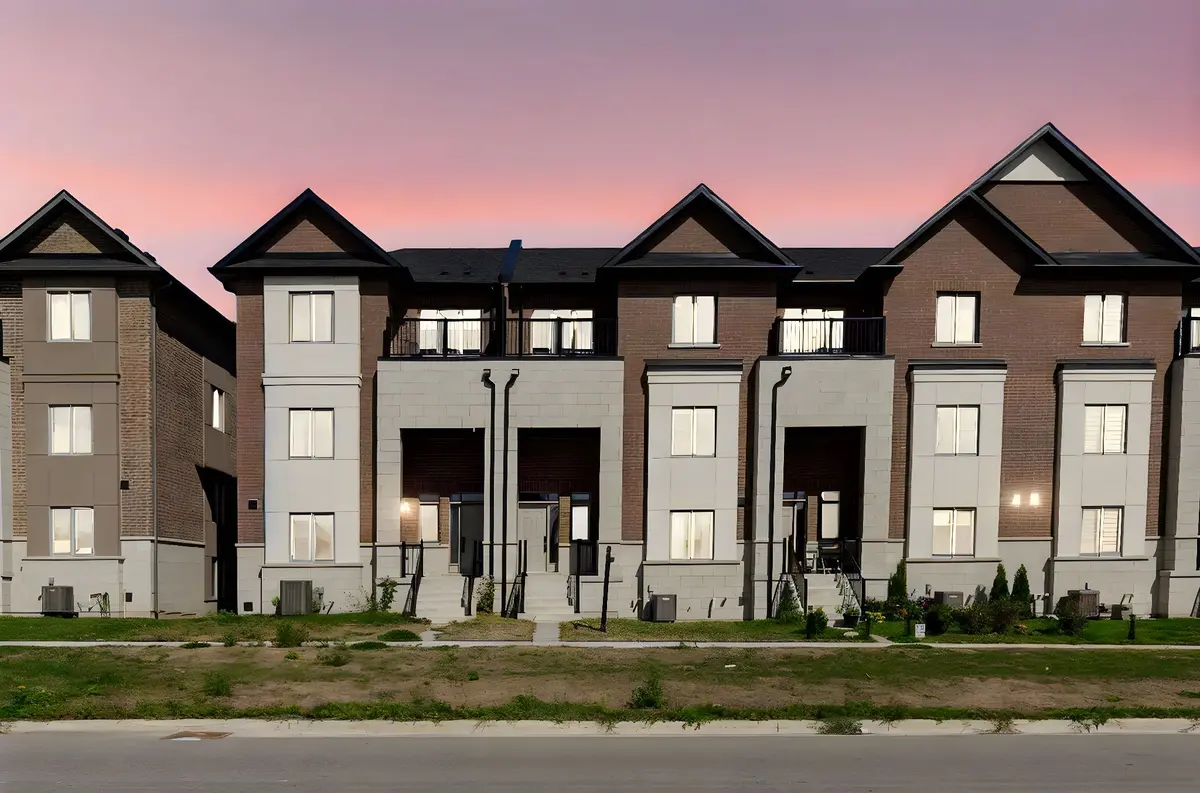 34 Alan Williams TRL, Uxbridge, ON L9P 0R6