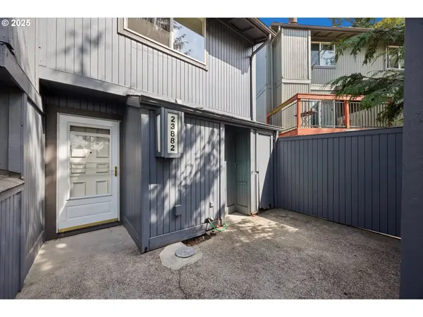 23882 NE TREEHILL DR, Wood Village, OR 97060