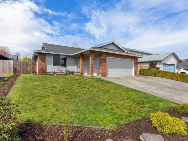 247 Loganberry ST, Woodland, WA 98674