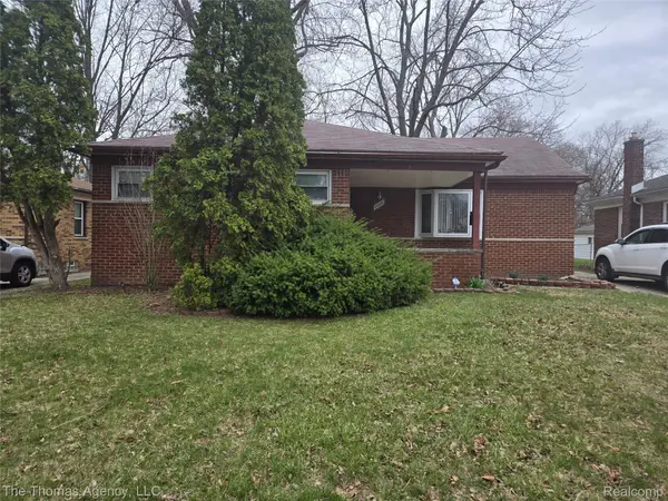 24220 Gardner ST, Oak Park, MI 48237