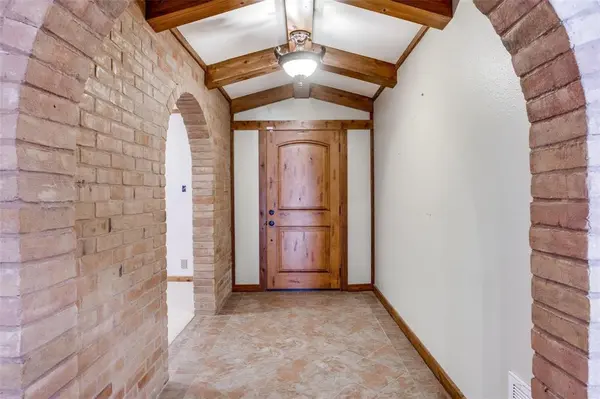 9470 S Highway 377, Pilot Point, TX 76258