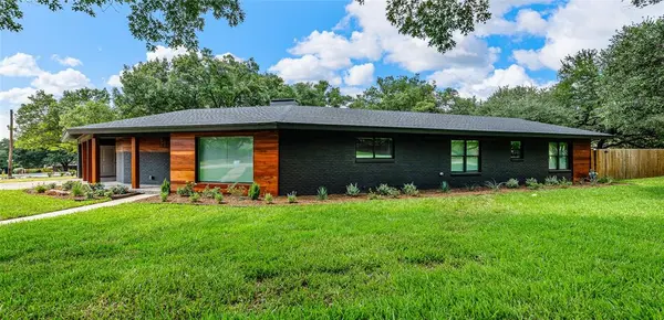 5205 Lockwood Drive, Waco, TX 76710