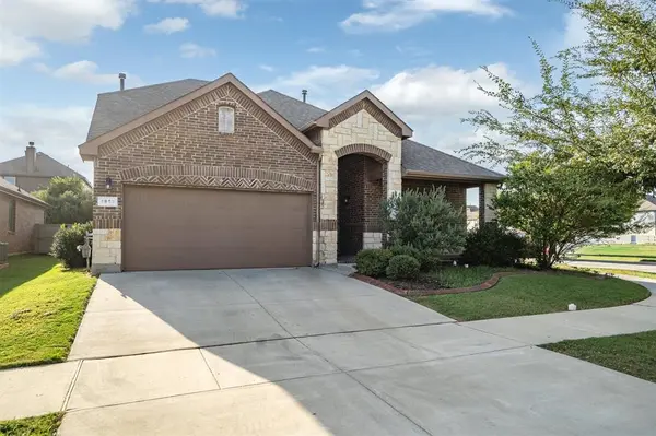 1613 Canary Lane, Argyle, TX 76226