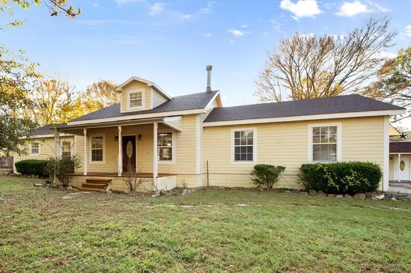 8124 Fm 416, Streetman, TX 75859