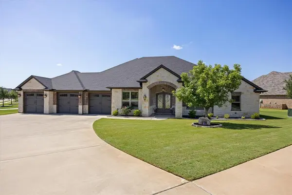 1112 Sunset Bay Drive, Granbury, TX 76048