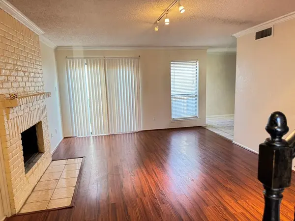 2904 Southern Cross Drive, Garland, TX 75044