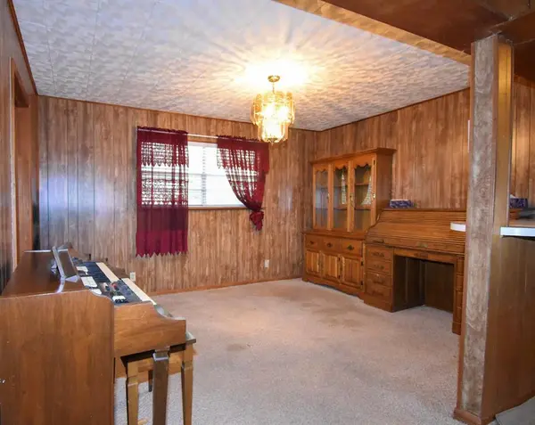 1904 S Walnut, Brady, TX 76825