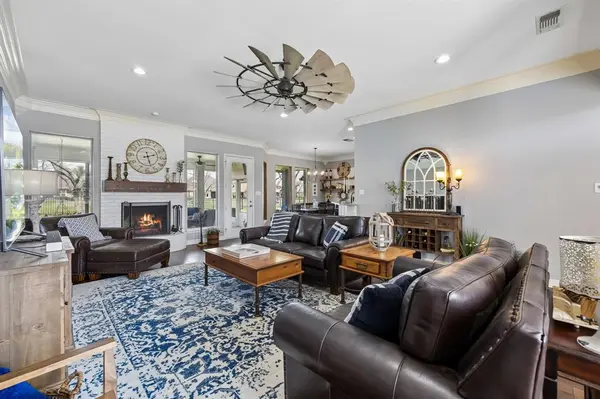 5704 Nutcracker Drive, Granbury, TX 76049