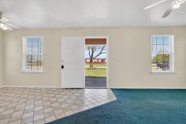 509 W Cedar Street, Gunter, TX 75058