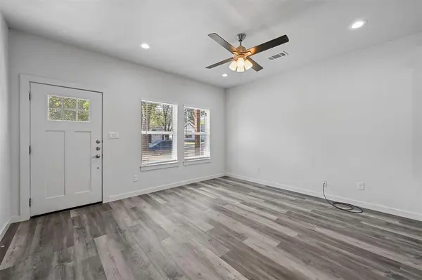 517 E Heron Street, Denison, TX 75021