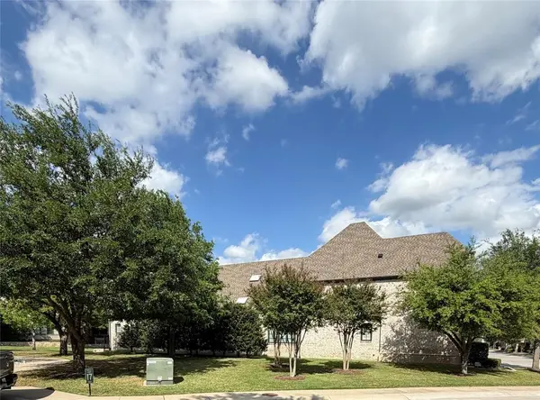 11 Edge Hill Drive, Dallas, TX 75248