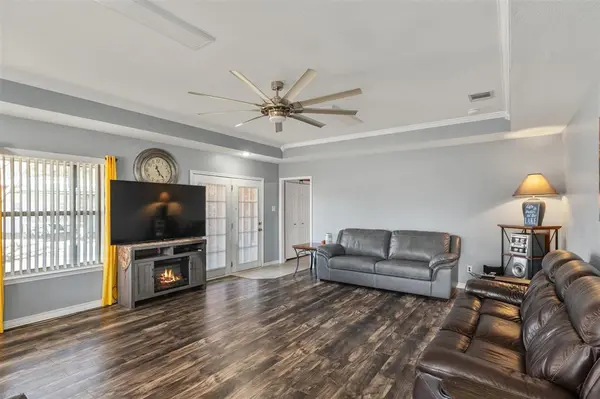 224 Autumn Wood Trail, Gun Barrel City, TX 75156