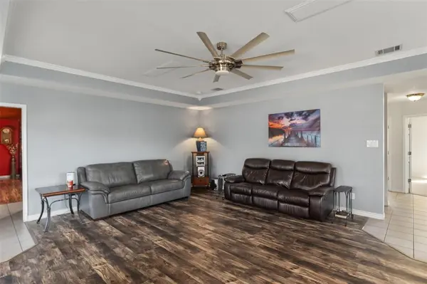 224 Autumn Wood Trail, Gun Barrel City, TX 75156