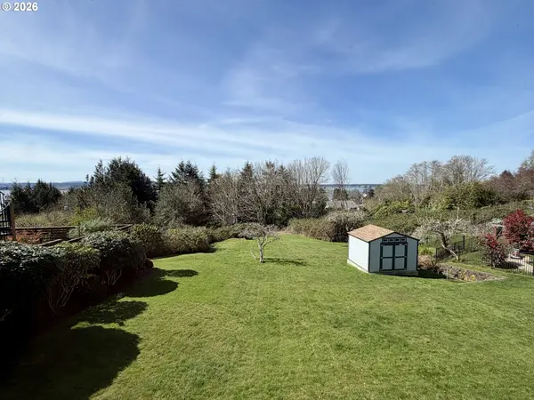 333 W NIAGARA AVE, Astoria, OR 97103