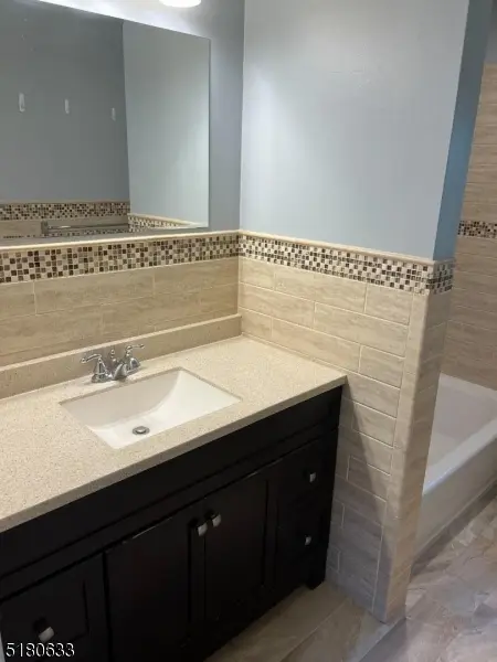 32B Lakeside, Millburn Twp., NJ 07041