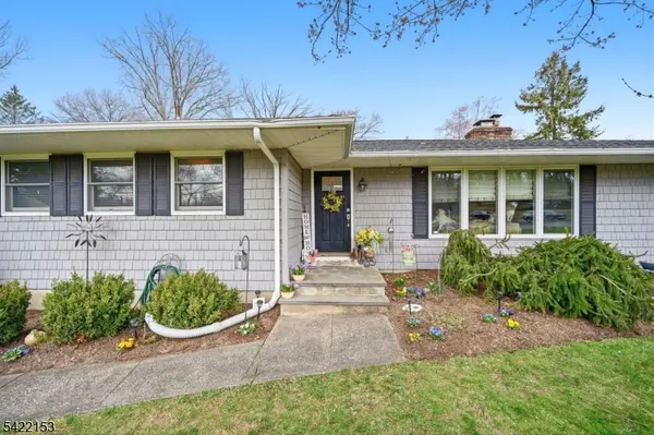 157 Oakwood Ave, North Haledon Boro, NJ 07508