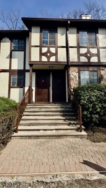 3907 Melville Ct, Mahwah Twp., NJ 07430