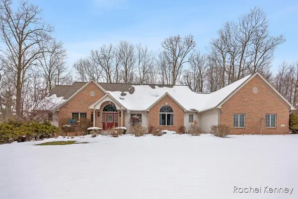 3495 Diamond Ridge DR NE, Algoma Twp, MI 49341