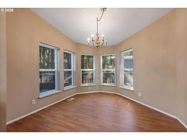 395 SEAGROVE LOOP, Lincoln City, OR 97367