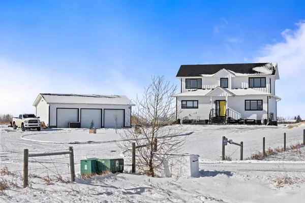 48229 365 AVE E, Rural Foothills County, AB T1S 5W8