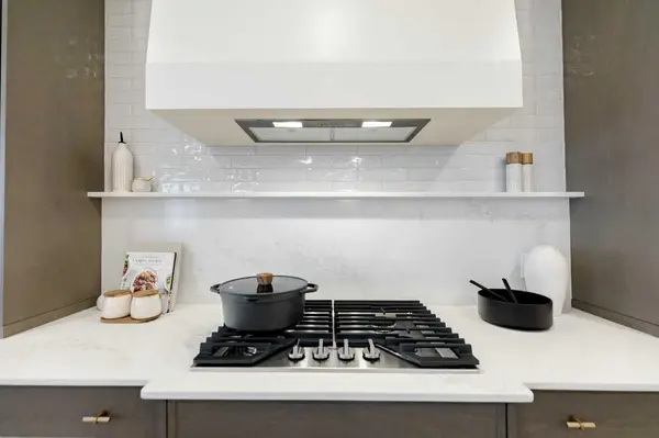 236 Amblestone CRES NW, Calgary, AB T3P3G9