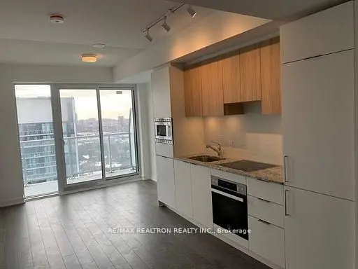 50 O'neill RD #1701, Toronto C13, ON M3C 0R1