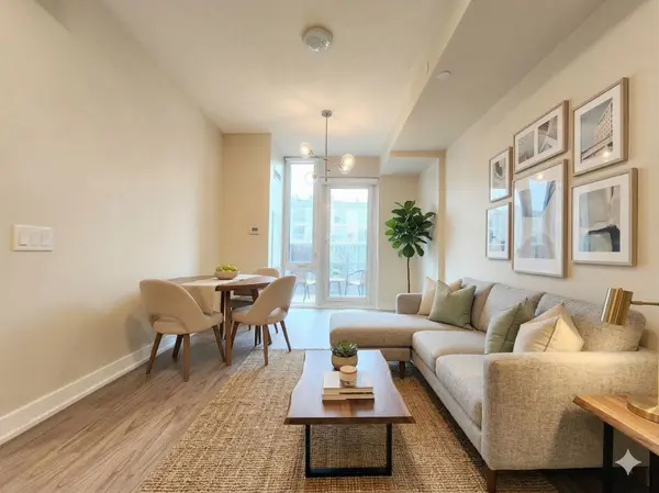 38 Monte Kwinter CT #1318, Toronto C06, ON M3H 0E2